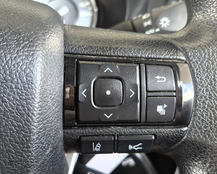 2021 Toyota Hilux SR