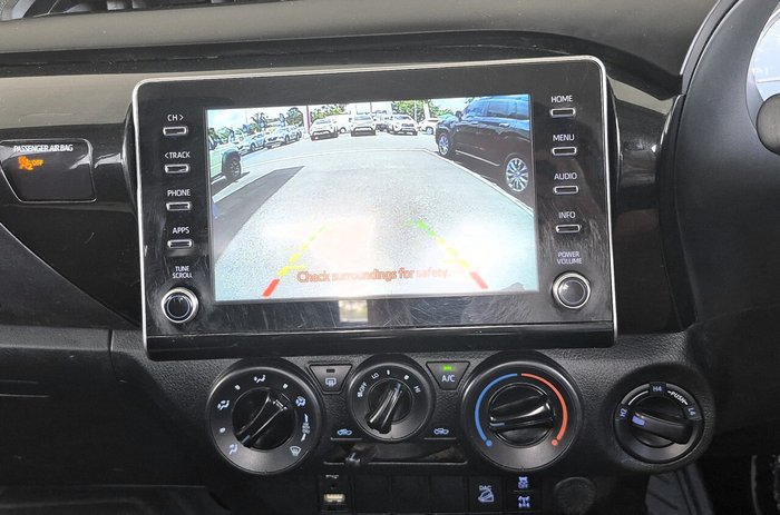 2021 Toyota Hilux SR