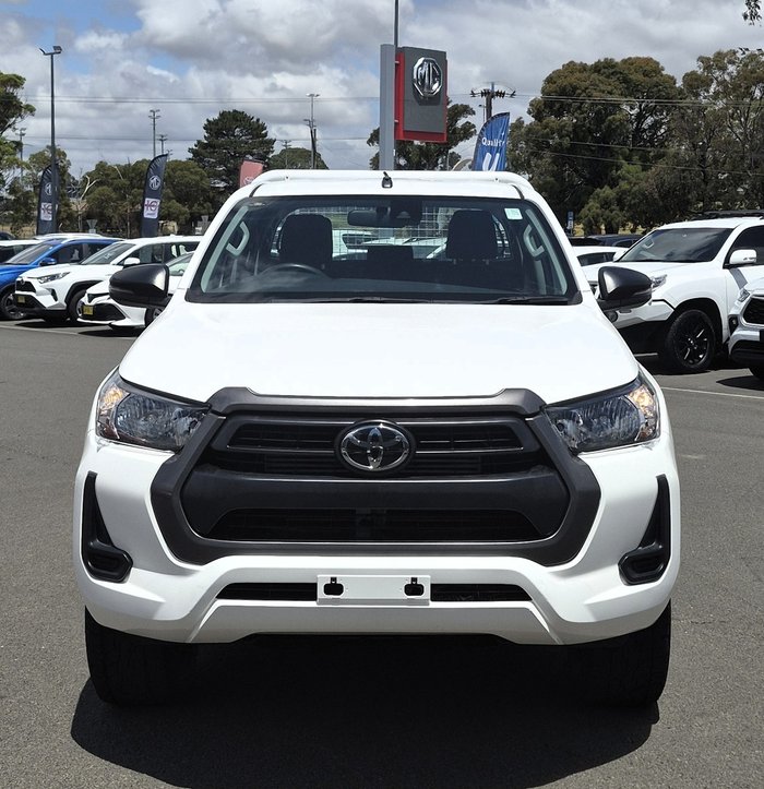 2021 Toyota Hilux SR