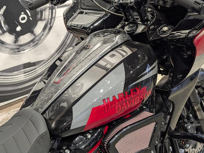 2025 Harley-Davidson CVO Road Glide ST 121 (FLTRXSTSE) Touring