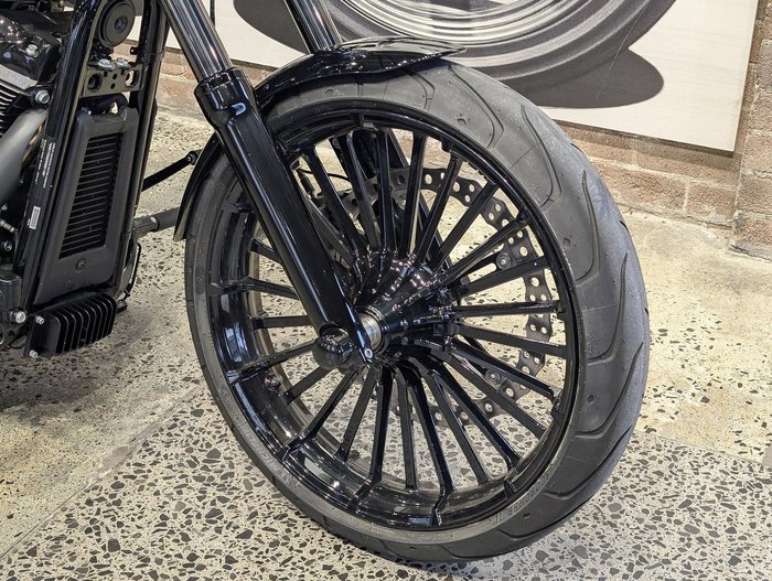 2025 Harley-Davidson Breakout 117 (FXBR) Softail Black