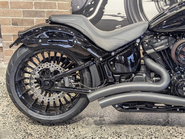 2025 Harley-Davidson Breakout 117 (FXBR) Softail Black
