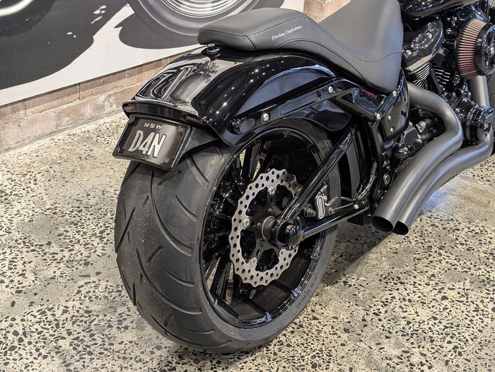 2025 Harley-Davidson Breakout 117 (FXBR) Softail Black