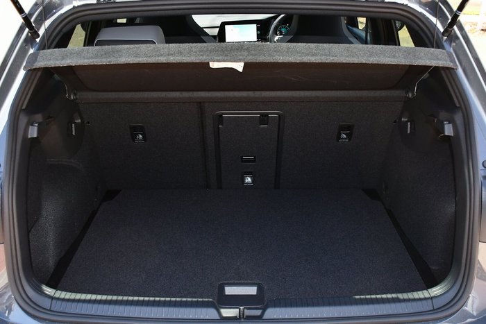 2024 Volkswagen Golf 110TSI R-Line