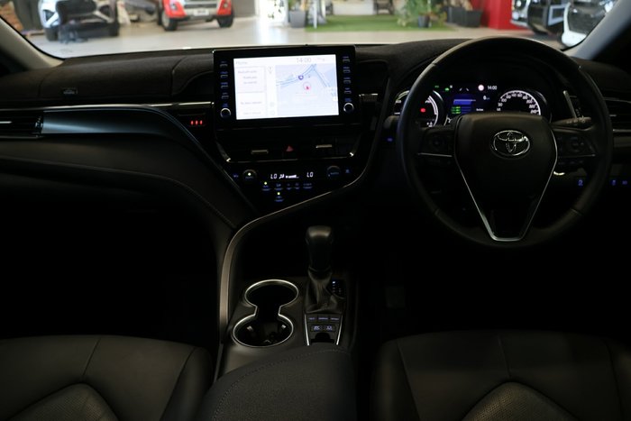 2023 Toyota Camry SX