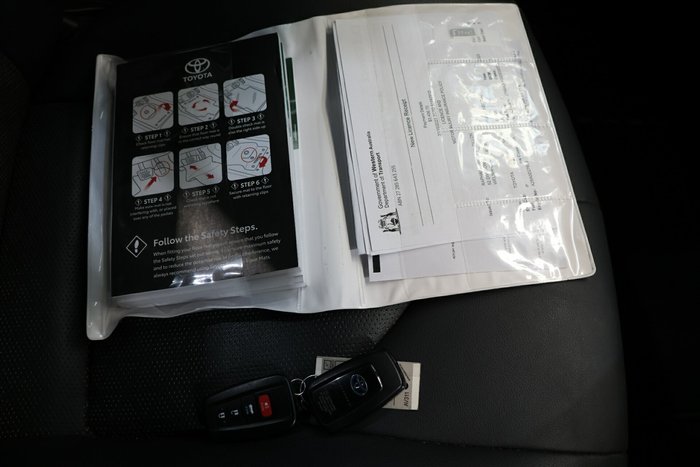 2023 Toyota Camry SX