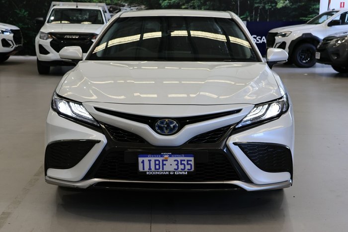 2023 Toyota Camry SX