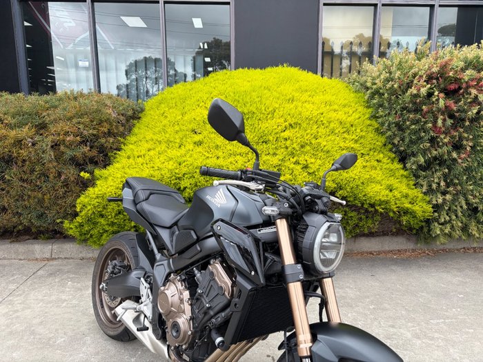2022 Honda CB650R Black