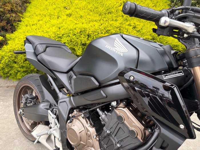 2022 Honda CB650R Black