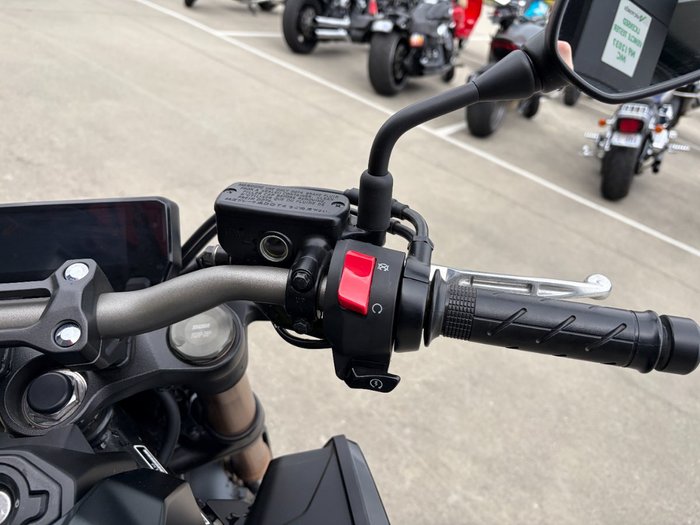 2022 Honda CB650R Black