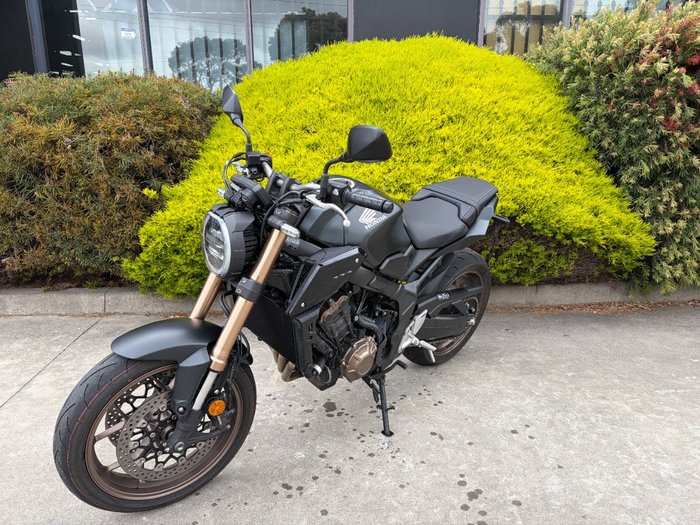 2022 Honda CB650R Black