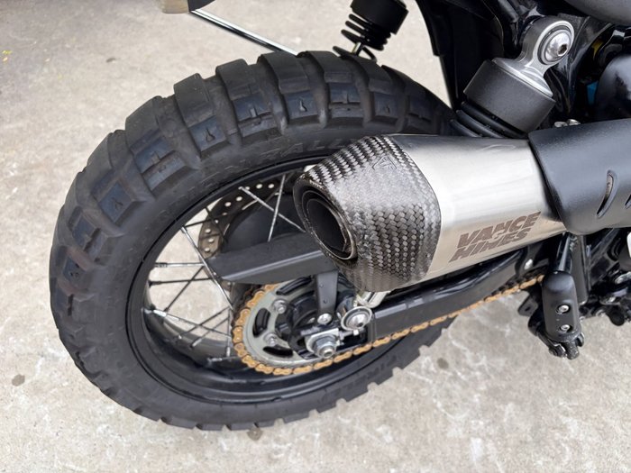 2017 Triumph STREET SCRAMBLER