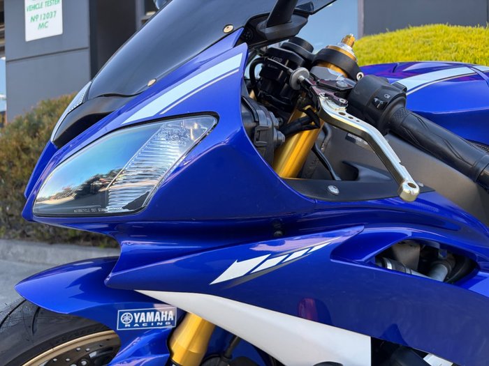 2012 Yamaha YZF-R6 Blue