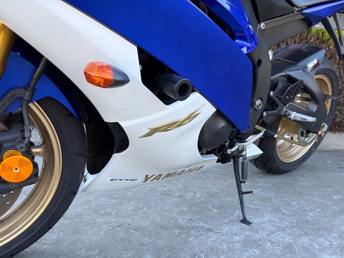 2012 Yamaha YZF-R6 Blue