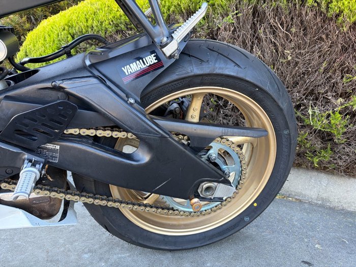 2012 Yamaha YZF-R6 Blue