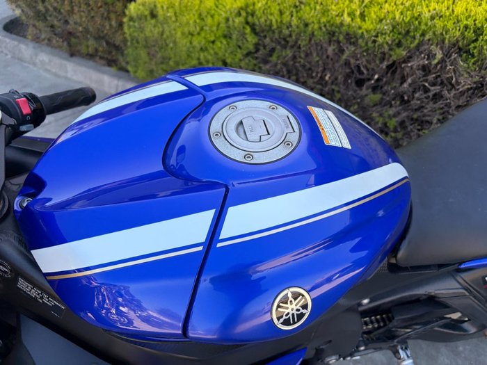 2012 Yamaha YZF-R6 Blue