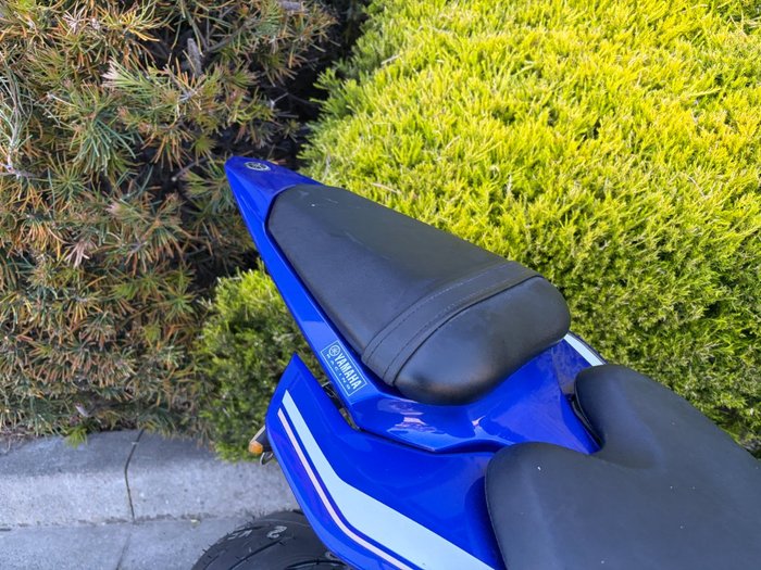 2012 Yamaha YZF-R6 Blue