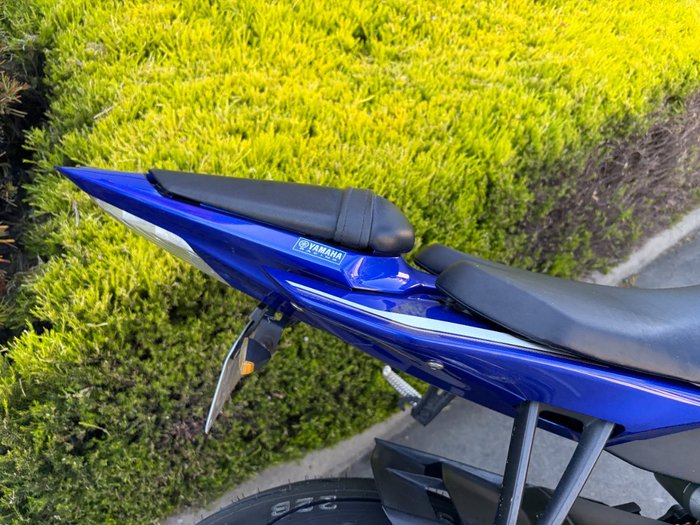 2012 Yamaha YZF-R6 Blue
