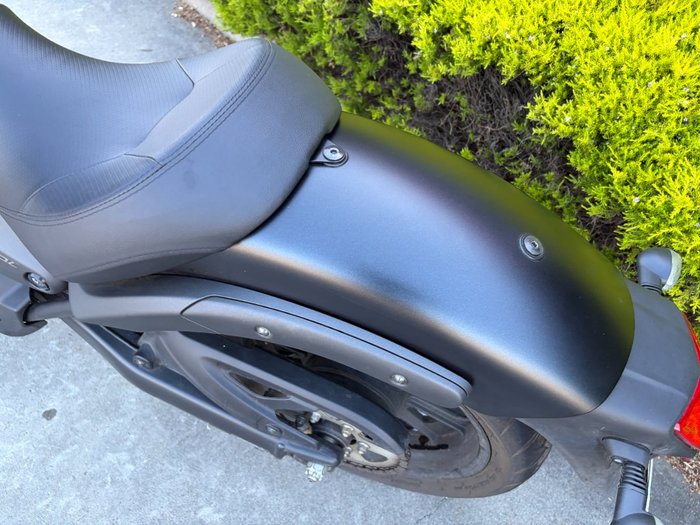 2024 Kawasaki VULCAN S Black