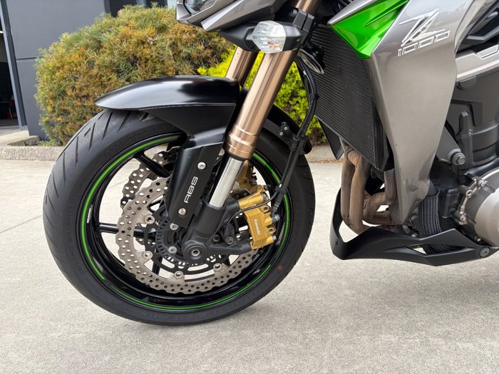 2014 Kawasaki Z1000 Grey