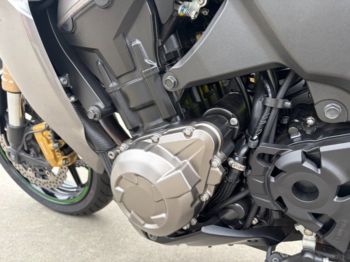 2014 Kawasaki Z1000 Grey