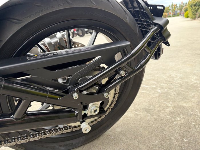 2022 Benelli LEONCINO (ABS) BLACK