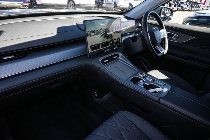 2025 Chery Tiggo 8 PRO MAX Super Hybrid DHT Ultimate