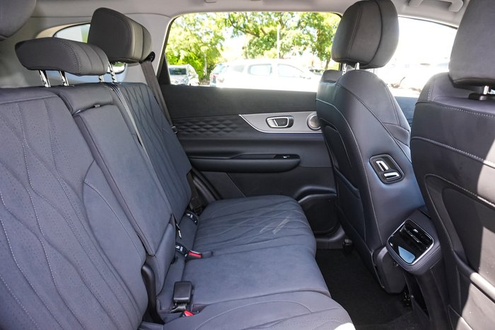 2025 Chery Tiggo 8 PRO MAX Super Hybrid DHT Ultimate