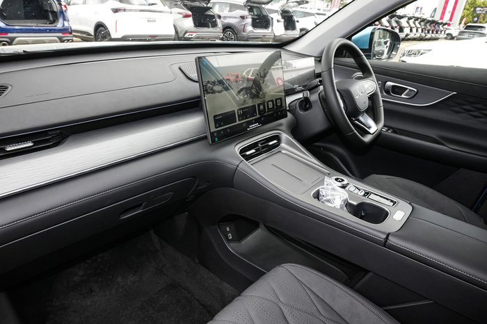 2025 Chery Tiggo 8 PRO MAX Super Hybrid DHT Ultimate