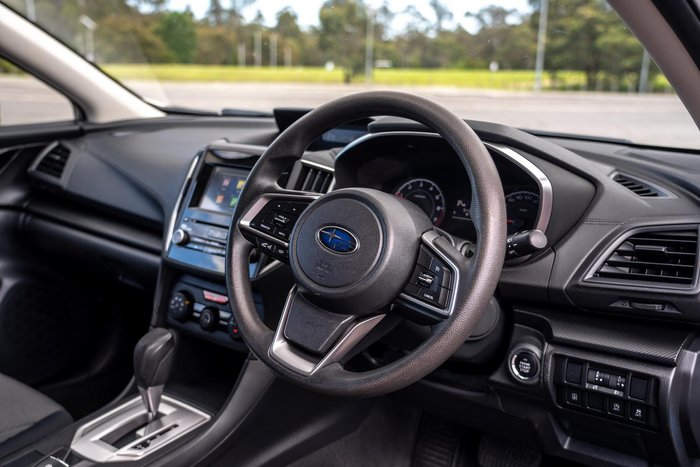 2017 Subaru Impreza 2.0i