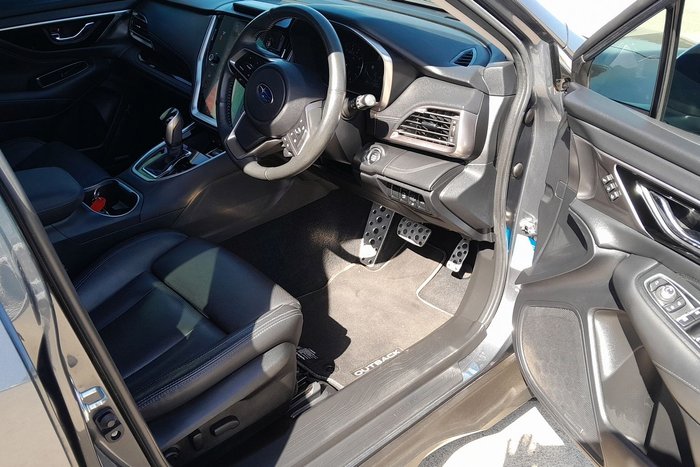 2022 Subaru Outback AWD Touring