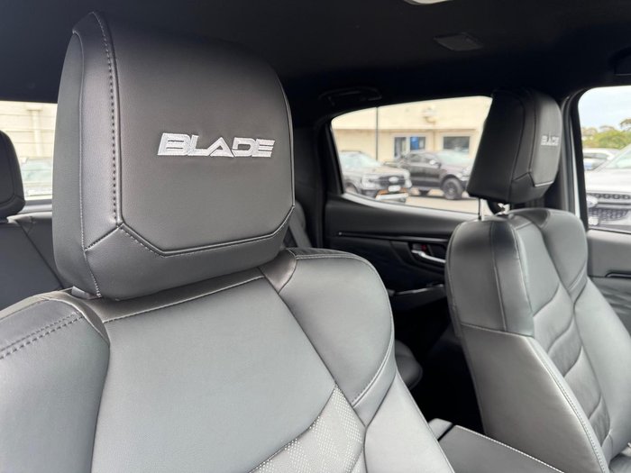 2025 Isuzu D-MAX LS-U+