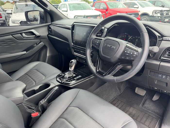 2025 Isuzu D-MAX LS-U+