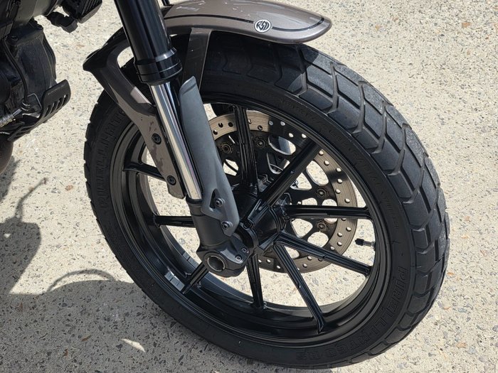 2017 DUCATI SCRAMBLER CLASSIC YELLOW