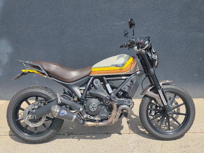 2017 DUCATI SCRAMBLER CLASSIC YELLOW