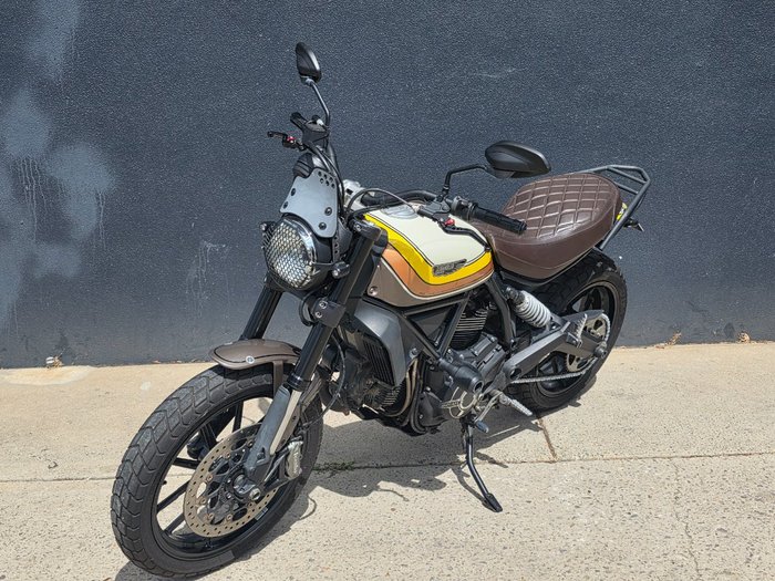 2017 DUCATI SCRAMBLER CLASSIC YELLOW
