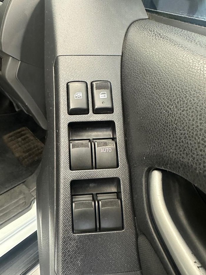 2015 Isuzu MU-X LS-U MY15 4x2 Silky White