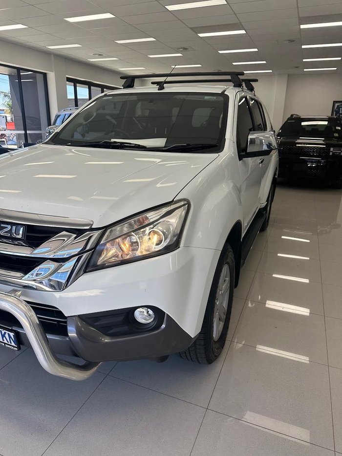 2015 Isuzu MU-X LS-U MY15 4x2 Silky White