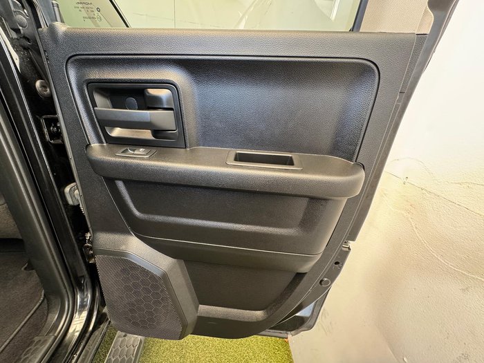 2018 RAM 1500 Express RamBox