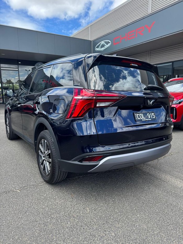 2023 Mahindra XUV700 AX7L