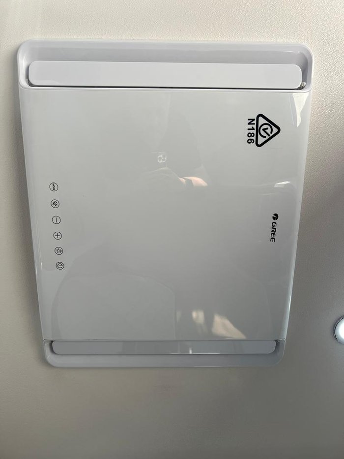 2024 Southern Cross Signature Series 19' Slide Out