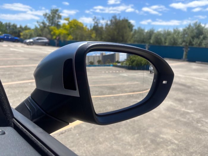 2025 Volkswagen Golf R