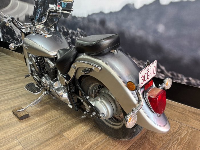 2009 Yamaha XVS650A V-STAR CLASSIC SILVER
