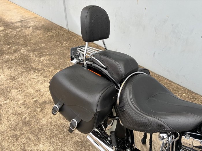 2013 HARLEY-DAVIDSON FLSTN SOFTAIL DELUXE Black