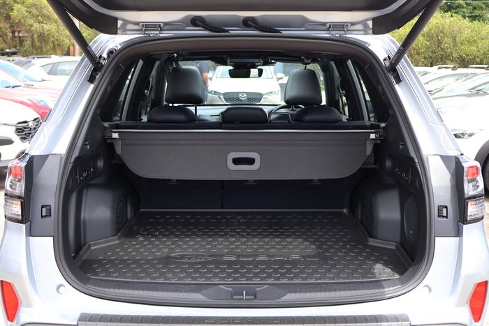 2025 Subaru Forester Touring S6 MY26 AWD Ice Silver