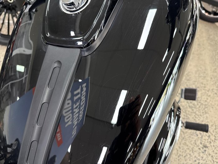2016 Harley-Davidson Dyna Fat Bob 103 (FXDF) Dyna Black