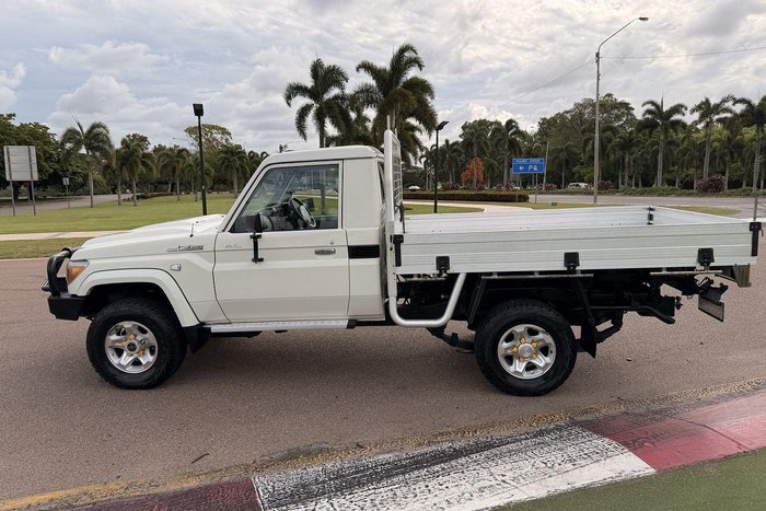 2020 Toyota Landcruiser GXL VDJ79R 4X4 Dual Range French Vanilla