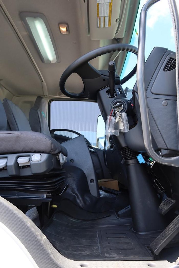 2025 Isuzu F Series FVR165-300