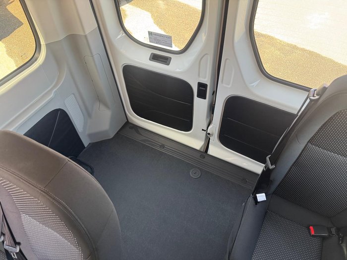 2024 LDV Deliver 9 LWB High Roof