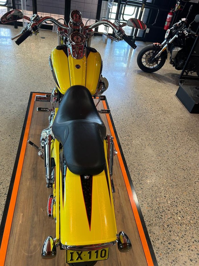 2009 Harley-Davidson CVO Dyna Fat Bob (FXDFSE) CVO Yellow